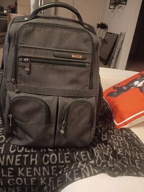 TUMI Men's Gray Travel Backpack - Durable Everyday Bag